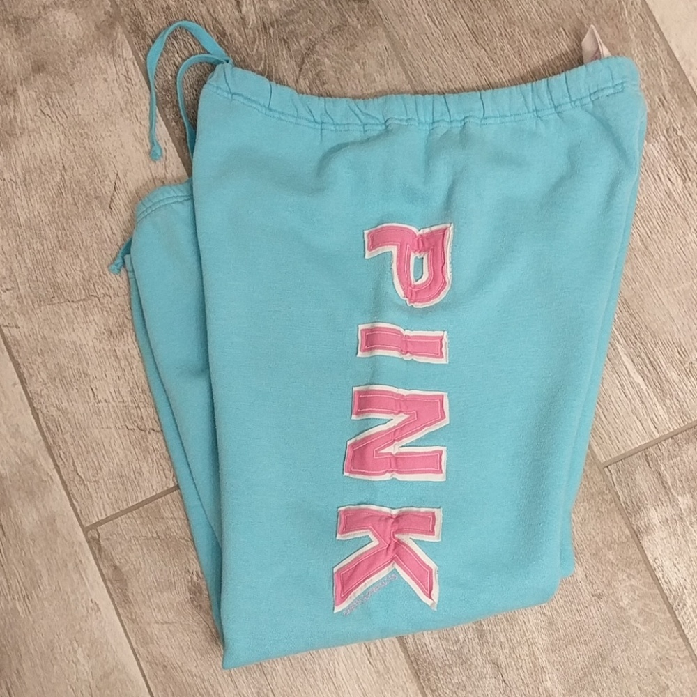 Victoria's Secret Pink sweat capris